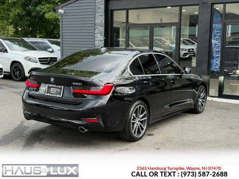 Used 2021 BMW 330i xDrive Sedan w/ Premium Package AWD/4WD image 18