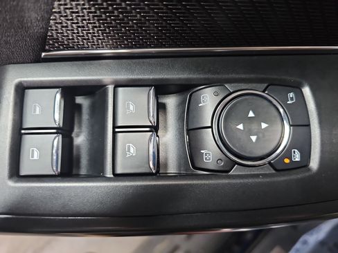 Used 2023 Ford F150 Raptor w/ Raptor Carbon Fiber Package image 28