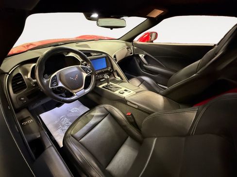 Used 2019 Chevrolet Corvette Grand Sport w/ Carbon Flash Badge Package image 16