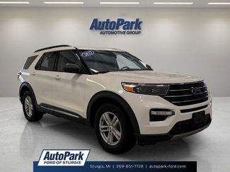 Used 2022 Ford Explorer XLT video 1