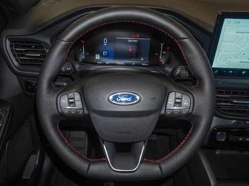 New 2025 Ford Escape ST-Line w/ Tech Pack #1 image 26