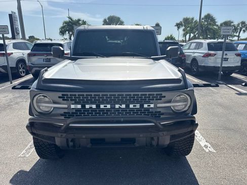 Used 2024 Ford Bronco Badlands AWD/4WD image 3