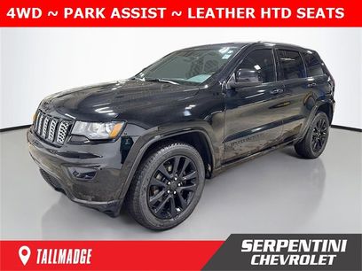 Used 2017 Jeep Grand Cherokee Altitude