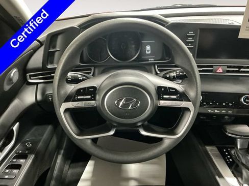 Certified 2023 Hyundai Elantra SEL FWD image 13