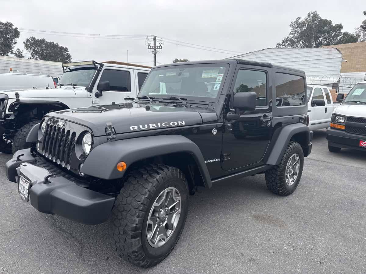 Used 2014 Jeep Wrangler Rubicon w/ Power Convenience Group AWD/4WD image 9