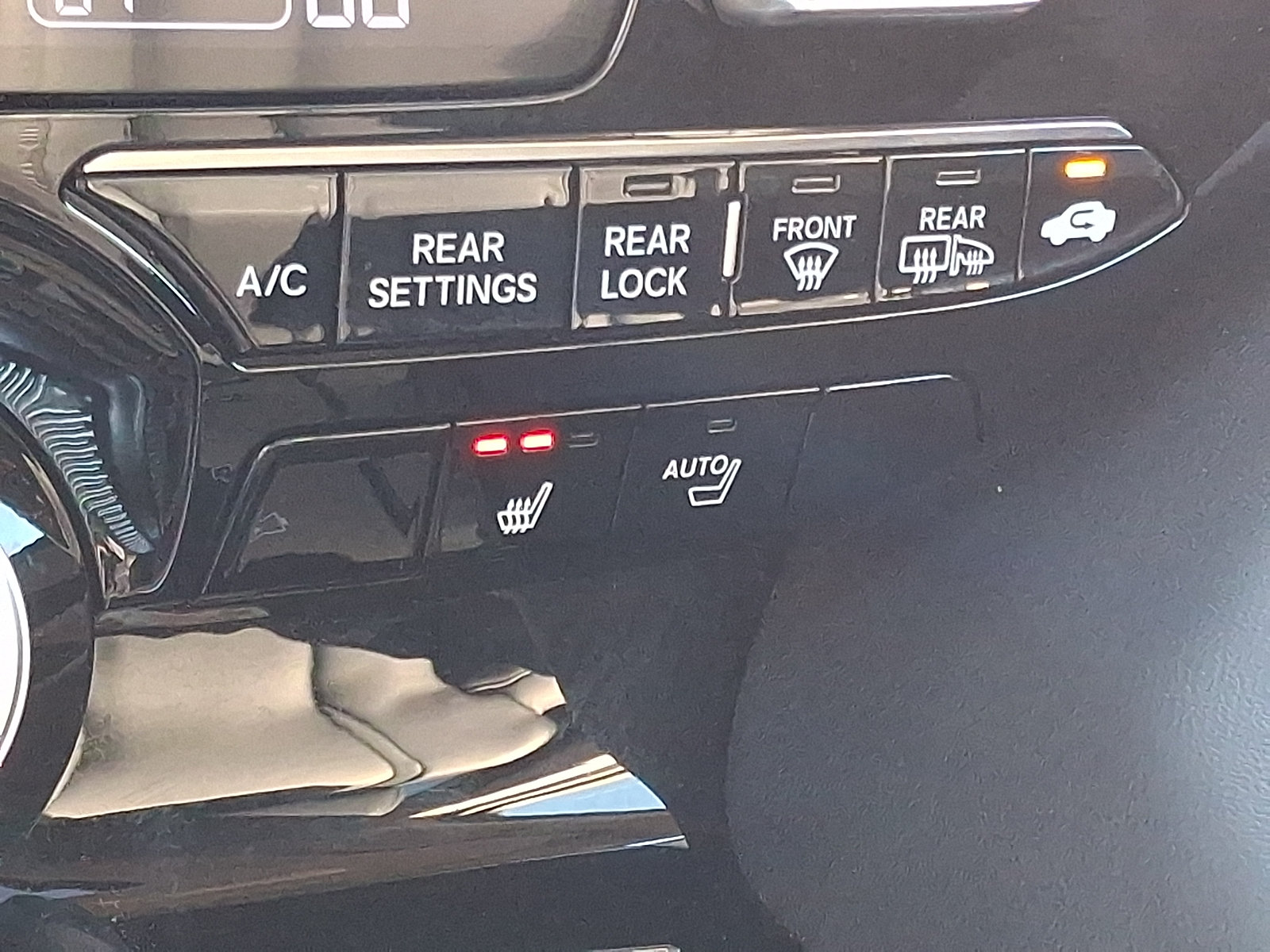 Certified 2026 Acura MDX w/ Technology Package AWD/4WD image 24