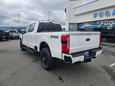 New 2026 Ford F250 Lariat w/ Black Appearance Package AWD/4WD image 5