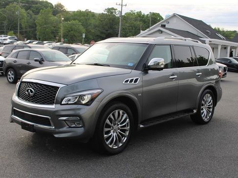 Used 2017 INFINITI QX80 4WD w/ Deluxe Technology Package image 4