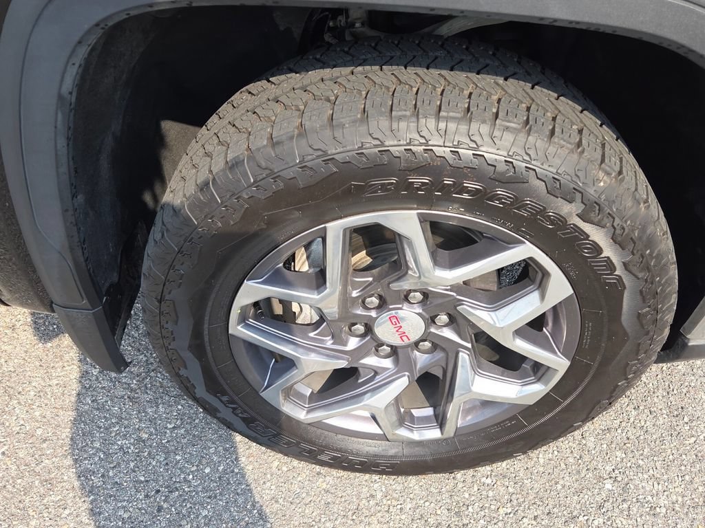 Certified 2026 GMC Sierra 1500 SLT AWD/4WD image 14