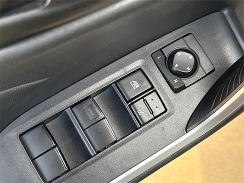 Used 2023 Toyota RAV4 LE image 20