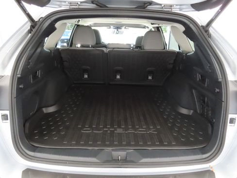 Used 2025 Subaru Outback Limited w/ Popular Package #2 image 26