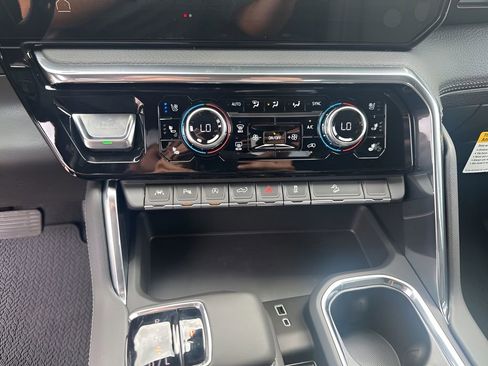 Used 2026 GMC Sierra 1500 Denali w/ Technology Package image 36