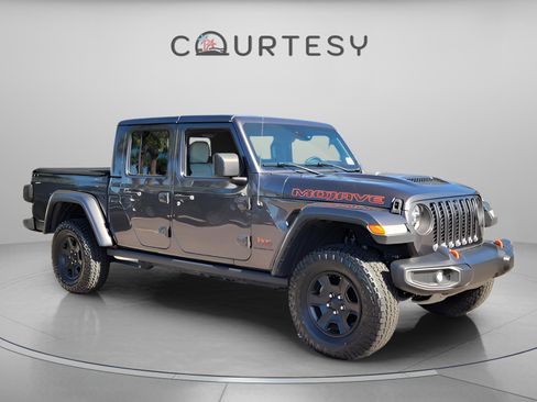 Used 2021 Jeep Gladiator Mojave image 7