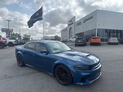 Used 2021 Dodge Charger SRT Hellcat image 1