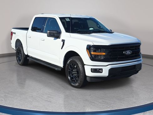 Used 2025 Ford F150 XLT w/ Equipment Group 301A Standard AWD/4WD image 3