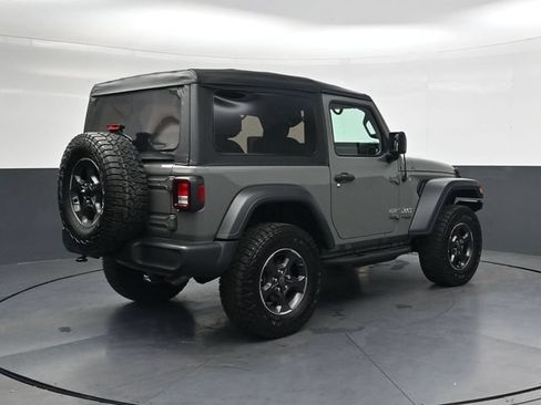 Used 2020 Jeep Wrangler Sport AWD/4WD image 4