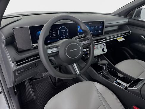 New 2026 Hyundai Santa Cruz SEL FWD image 9