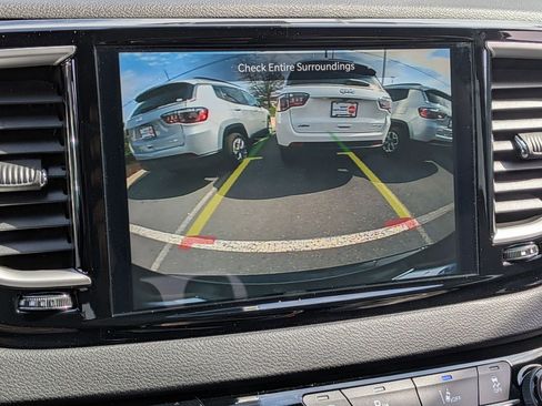 New 2026 Chrysler Voyager LX FWD image 16