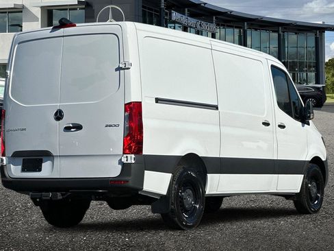 New 2025 Mercedes-Benz Sprinter 2500 image 4