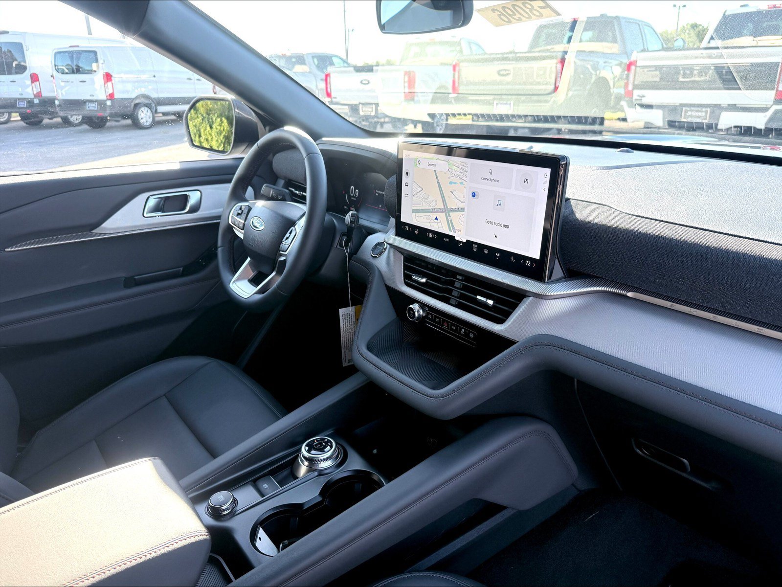 New 2027 Ford Explorer Active w/ Active Comfort Package AWD/4WD image 12