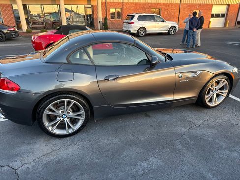 Used 2015 BMW Z4 sDrive35i image 8