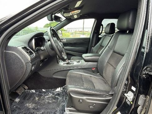 Used 2022 Jeep Grand Cherokee Laredo X AWD/4WD image 16