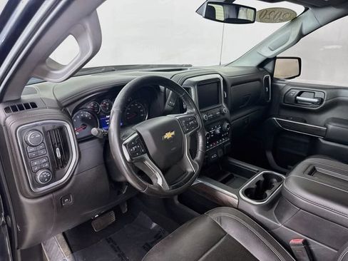 Used 2020 Chevrolet Silverado 1500 LTZ w/ LTZ Plus Package AWD/4WD image 10