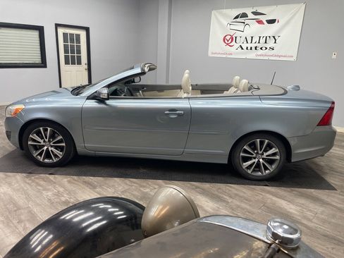 Used 2012 Volvo C70 T5 image 5