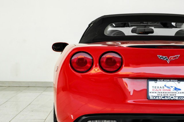 Used 2009 Chevrolet Corvette Convertible w/ Preferred Equipment Group RWD image 42