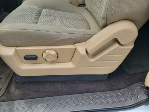 Used 2013 Ford F150 XLT w/ XLT Chrome Pkg RWD image 18
