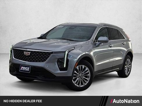 Used 2025 Cadillac XT4 Premium Luxury AWD/4WD image 1