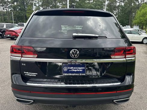 Used 2021 Volkswagen Atlas SE FWD image 3
