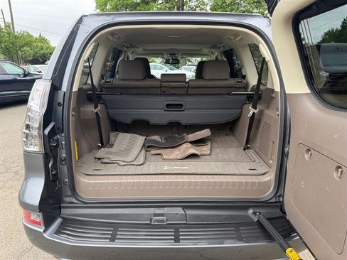 Used 2019 Lexus GX 460 Premium AWD/4WD image 19