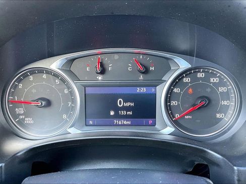 Used 2021 GMC Terrain SLT image 20