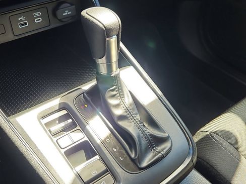 Certified 2024 Honda CR-V EX image 28
