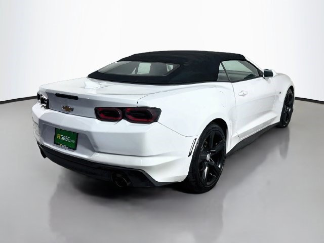 Used 2019 Chevrolet Camaro LT RWD image 10