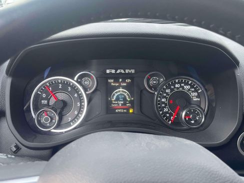 Used 2024 RAM 2500 Big Horn image 25