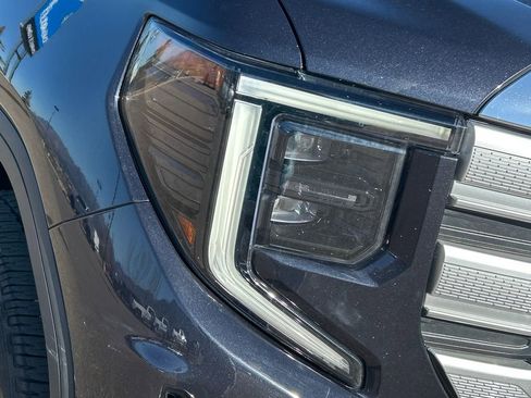 Used 2023 GMC Sierra 1500 SLE image 31