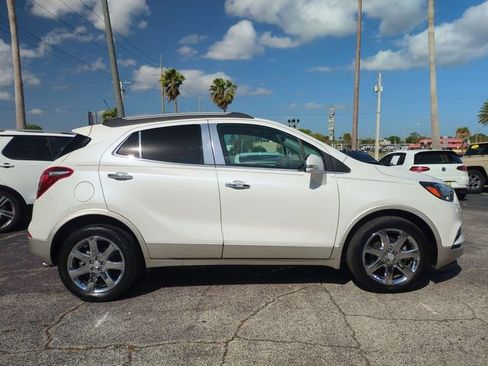 Used 2018 Buick Encore Premium w/ Experience Buick Package image 4