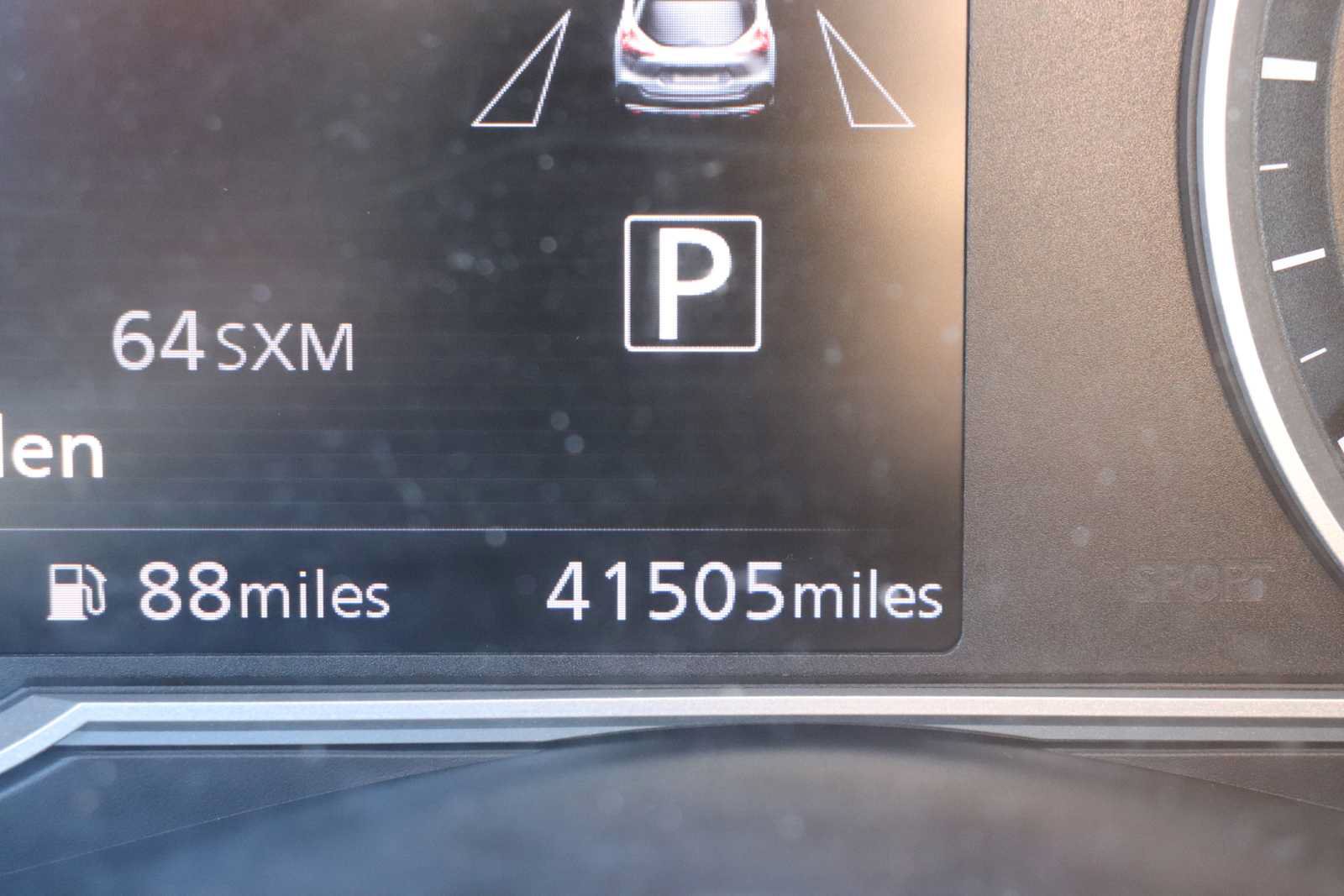 Used 2018 Nissan Kicks SR w/ Premium Package FWD image 11
