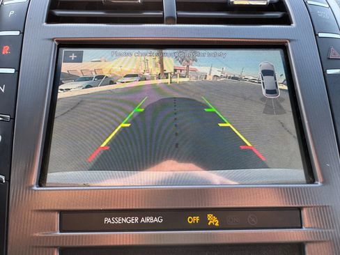 Used 2017 Lincoln MKZ Reserve image 24