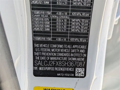 Used 2025 Land Rover Discovery Sport S image 22