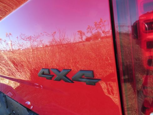 Used 2022 RAM 1500 Classic Warlock w/ Electronics Group image 7