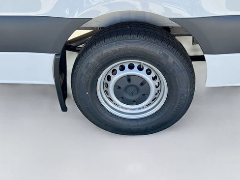 New 2026 Mercedes-Benz Sprinter 2500 image 28
