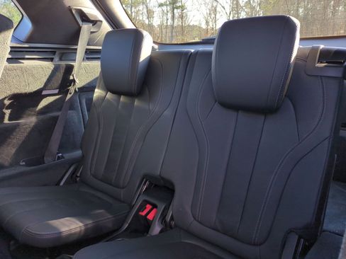 Used 2019 BMW X5 xDrive40i w/ Luxury Seating Package image 31