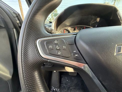 Used 2023 Chevrolet Equinox LT image 15