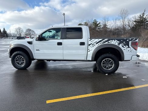 Used 2011 Ford F150 Raptor w/ SVT Exterior Graphics Pkg image 8
