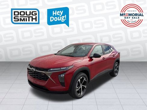 New 2026 Chevrolet Trax RS w/ Driver Confidence Package FWD image 1