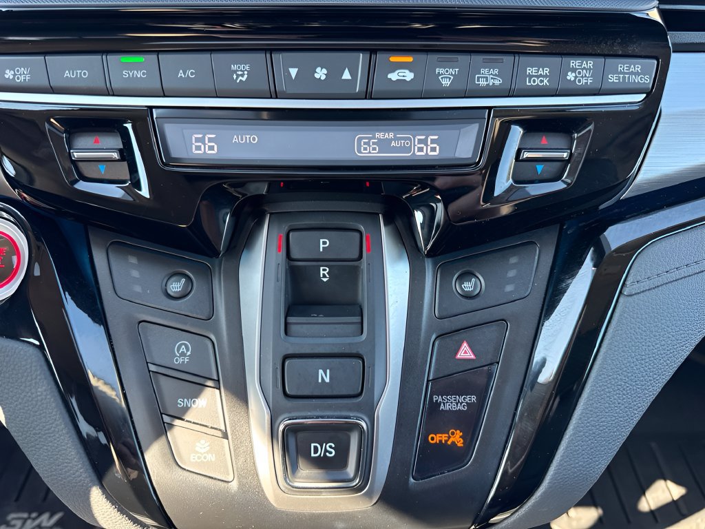 Used 2026 Honda Odyssey Touring image 14