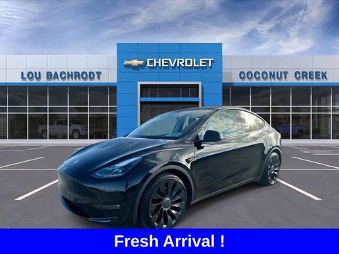Used 2022 Tesla Model Y Performance image 4